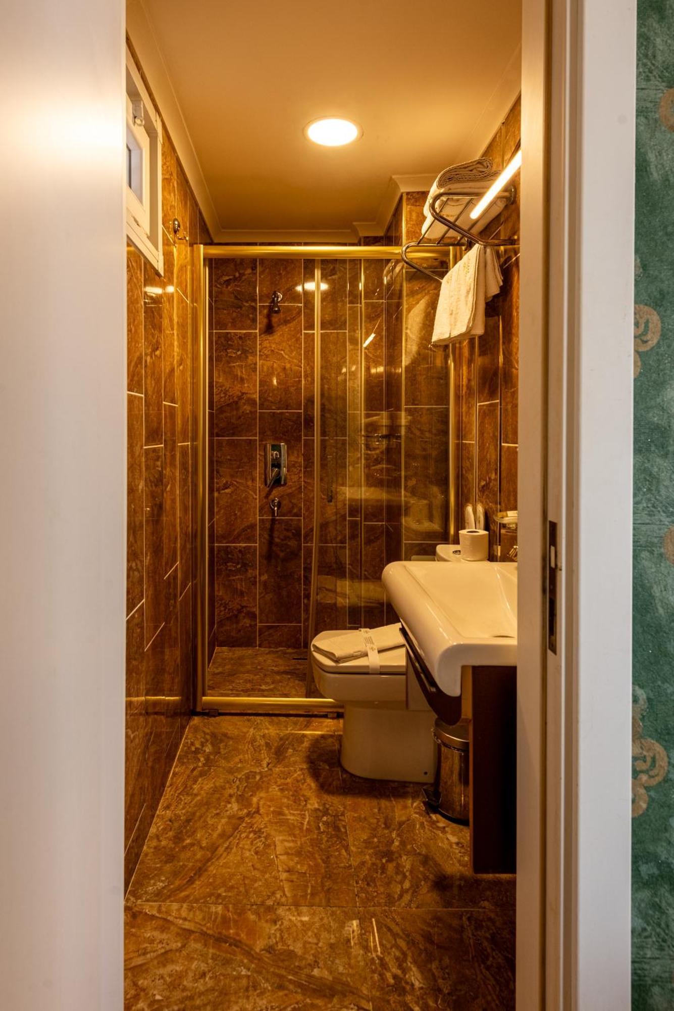 Golden Dream Otel Istanbul Exterior photo